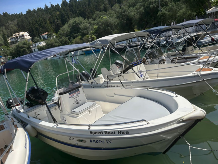 Amore IV - Fasoulias Rent a Boat
