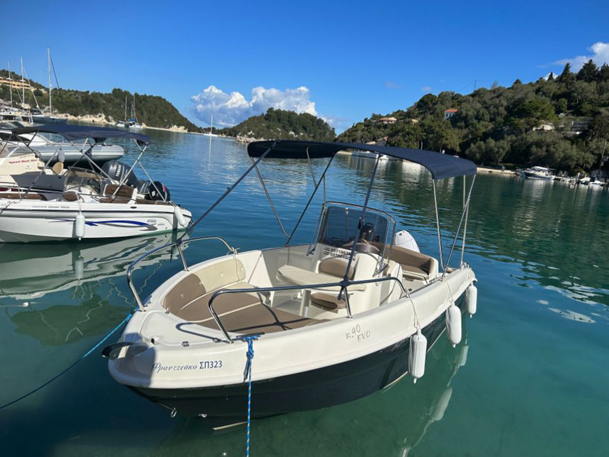 Franzesco - Fasoulias Rent a Boat